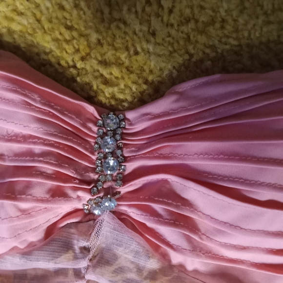 Body dress. Box 16. - Picture 4 of 5